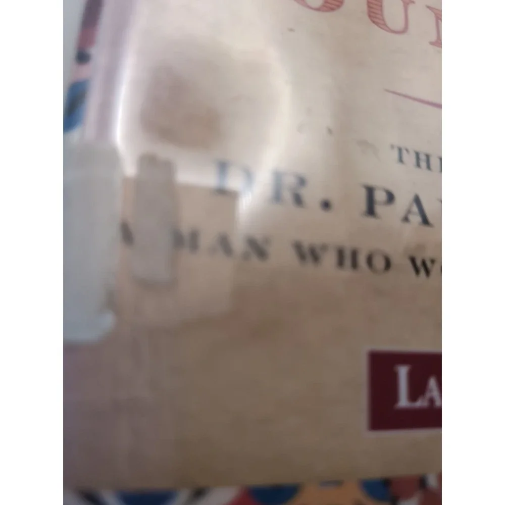 Mountains Beyond Mountains the Quest of Dr. Paul Farmer, a Man Who Would  - GOOD